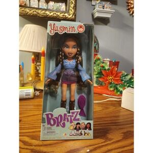 Bratz (2023) Doll Yasmin 9" MGA Collectible Fashion Doll New In Package